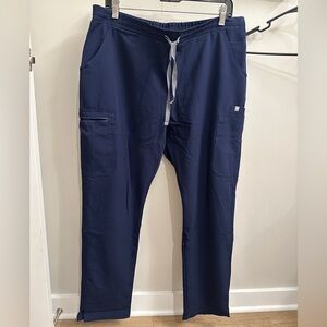 Figs women’s scrub pant (L)